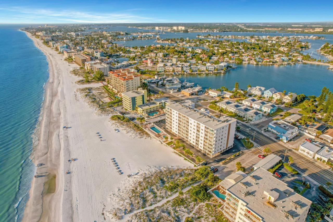 Sea Breeze 705 Lägenhet St. Pete Beach Exteriör bild
